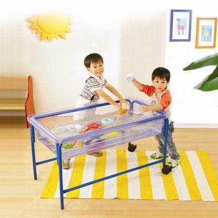 water play table au